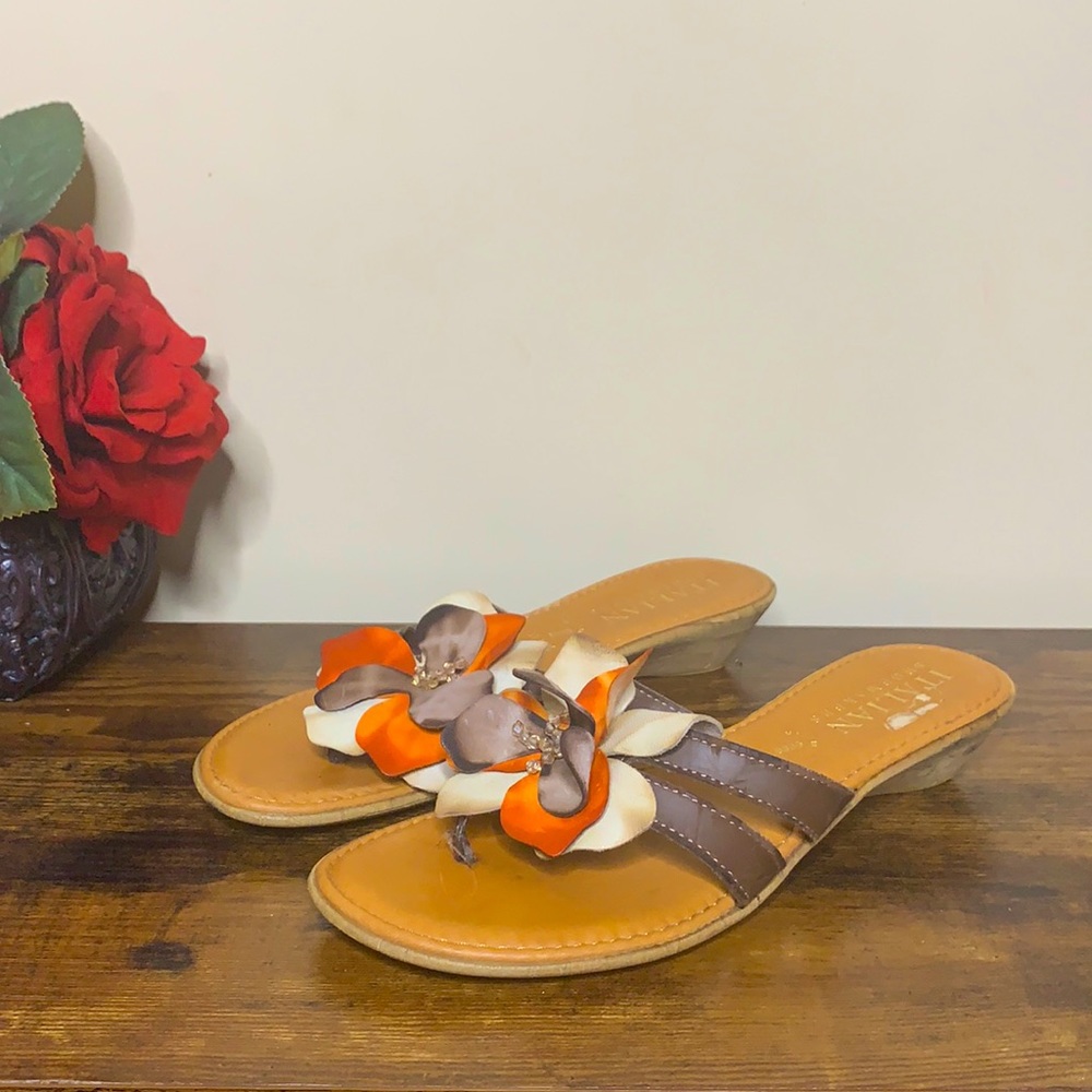 Italian Shoemakers Brown/Orange Flower Thong Sandals, 8.5